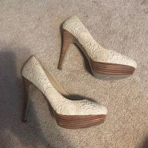 Nine West Lace Heels! Barely Used